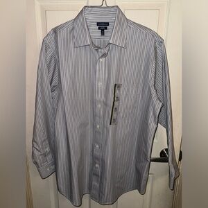 Men’s long sleeve dress shirt